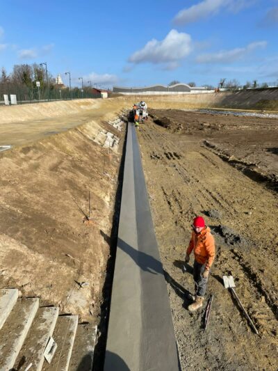 profil caniveau béton coulé